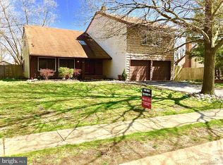 24 Concord Rd, Marlton, NJ 08053