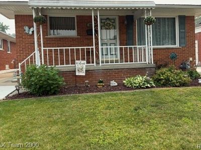 15195 Russell Ave, Allen Park, MI, 48101