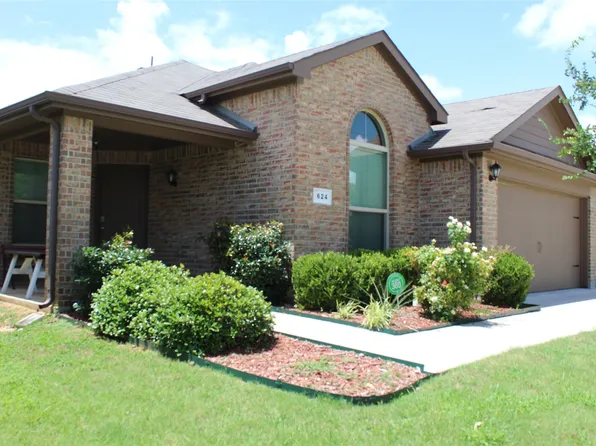 624 Yarborough St, Crowley, TX 76036