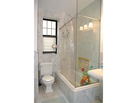 Rented by Douglas Elliman | media 32