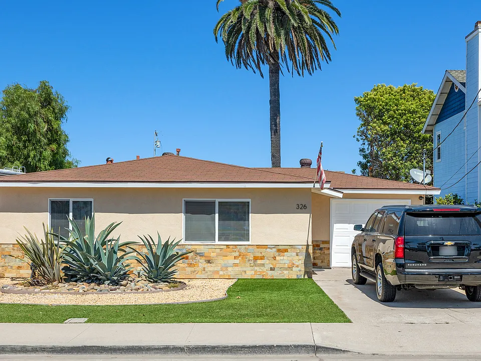 326 Daisy Ave