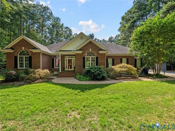 2901 Maple Grove Ln W, Powhatan, VA 23139