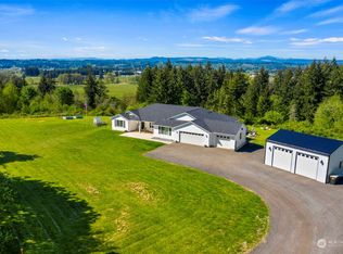 127 Mooreland Dr, Chehalis, WA 98532