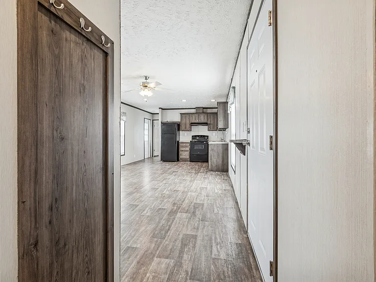 8780 Smithfield Apts Ln #23 — Photo 13