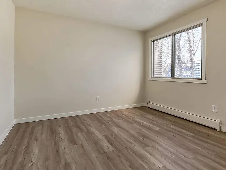 10033 154th St NW #8 — Photo 13