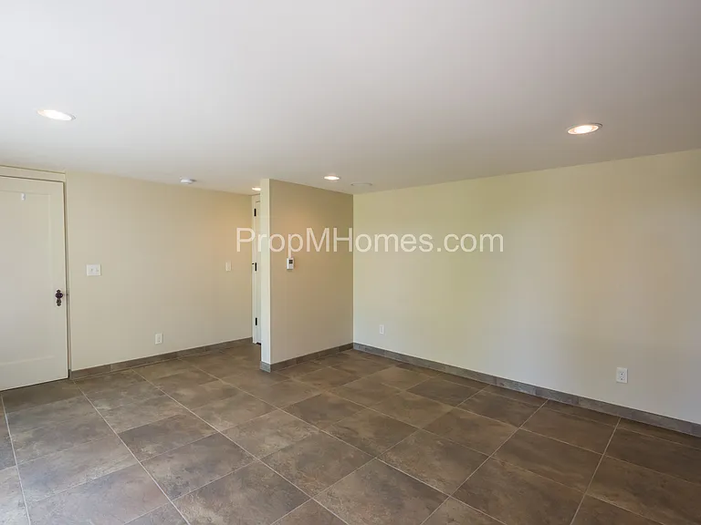 475 Furnace St — Photo 21