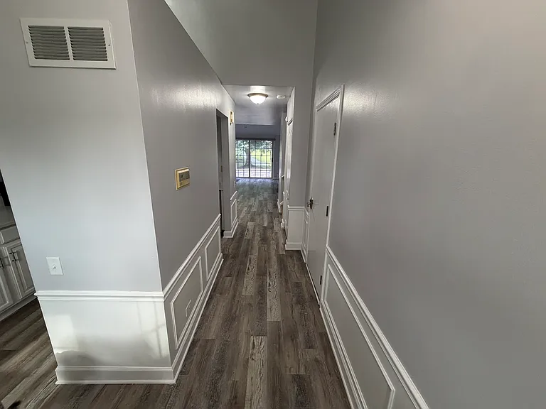 1702 Coach Dr — Photo 9