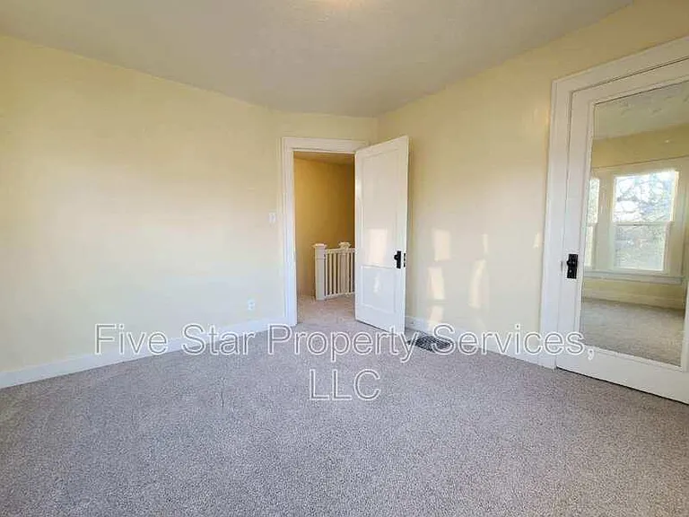 514 E Oak St #514 — Photo 9
