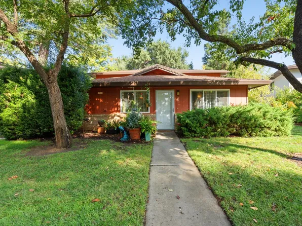 1833 Fremont Ct APT 1, Davis, CA 95618