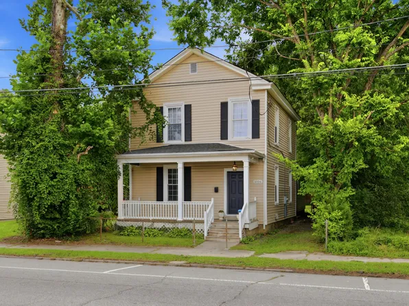 1006 W Washington St, Petersburg, VA 23803