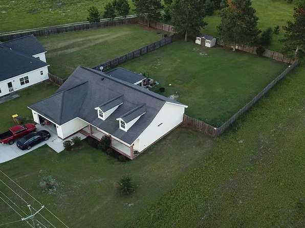 633 Nease Rd, Guyton, GA 31312