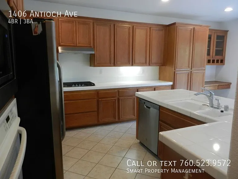 1406 Antioch Ave — Photo 10