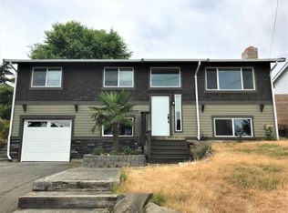 2022 NE 12th St, Renton, WA 98056