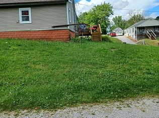 3221 James Rd, Hannibal, MO 63401