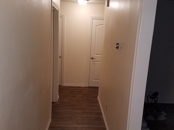 3rd image of 3113 Willow Park St