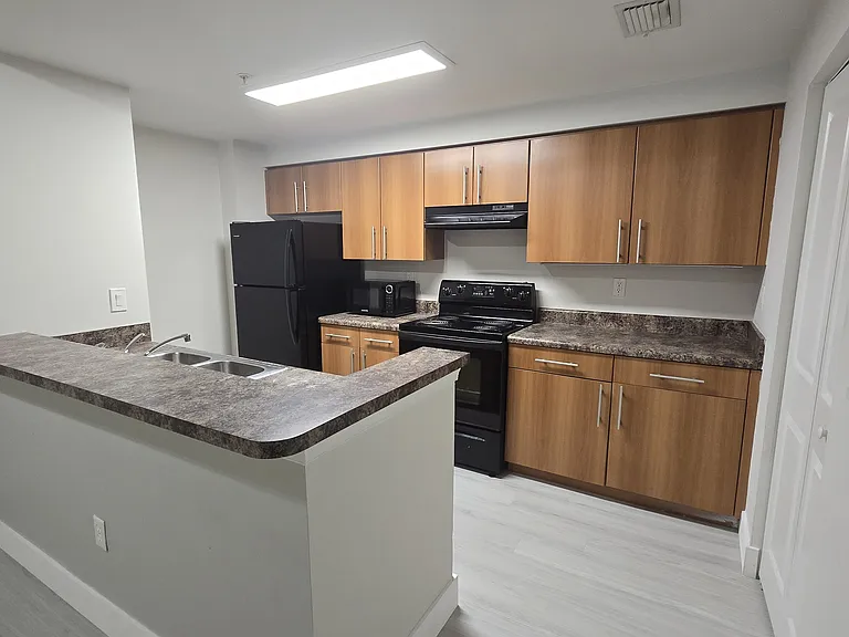 5820 W Sample Rd #104 — Photo 12