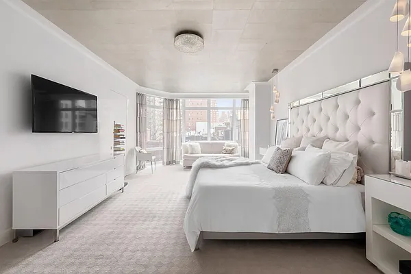 Sold by Douglas Elliman | media 9