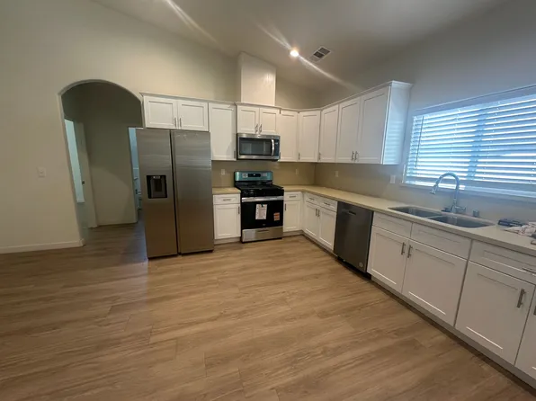 8318 Frankie Lou St, 8318 Frankie Lou St, Bakersfield, CA 93314