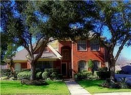 1st image of 306 Lakeview Cir