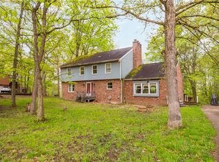 297 Alamae Lakes Rd S, Washington, PA 15301
