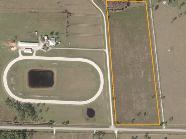 7663 NE 120TH Street, Okeechobee, FL 34972
