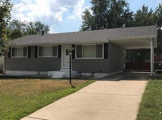 11918 Glenridge Dr, Maryland Heights, MO 63043
