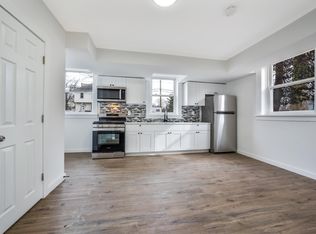 234 Walnut St #16, Roselle, NJ 07203