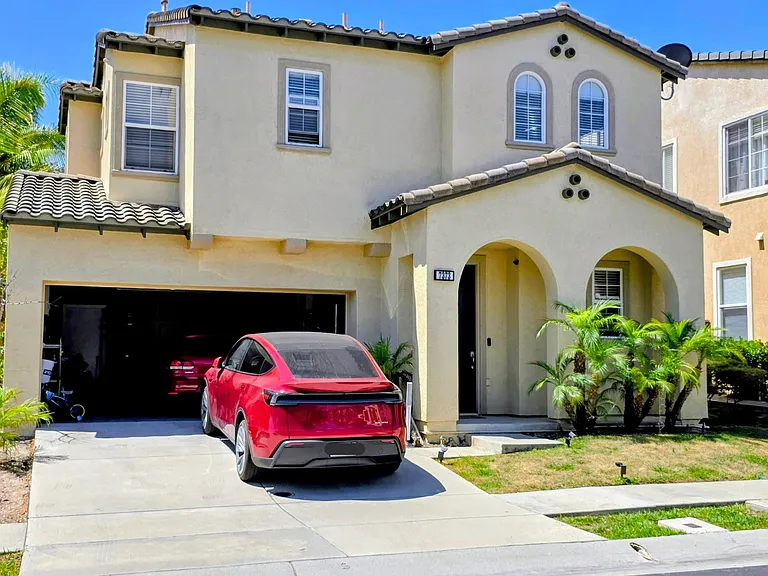 7373 Healis Pl — Photo 1