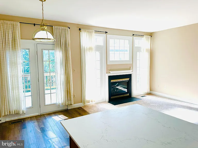 1005 Grand Oak Way — Photo 8