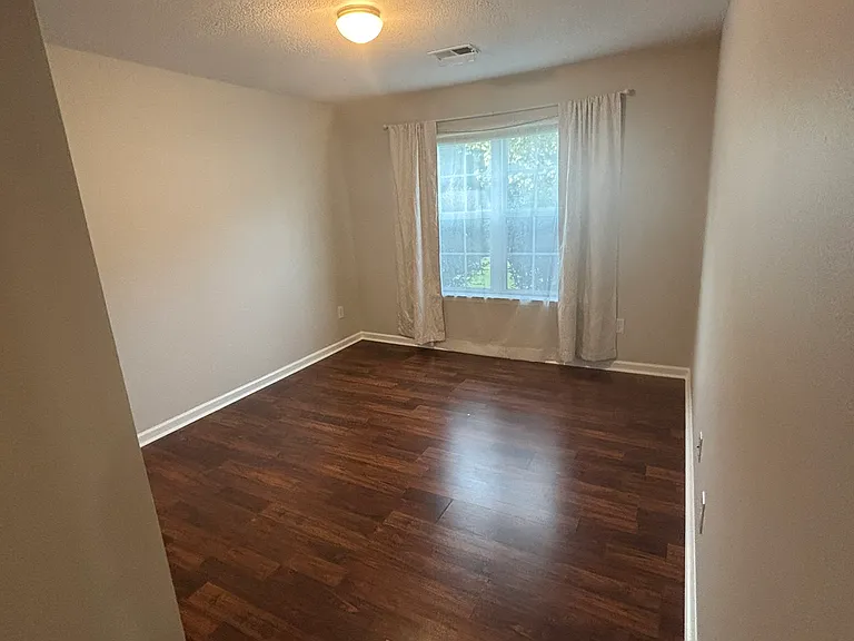 644 Grover Dr — Photo 30