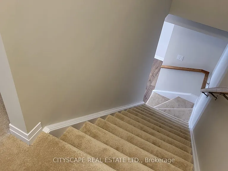 261 Woodbine Ave #C053 — Photo 19