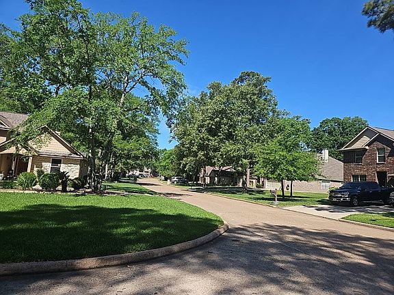 5th image of 3314 Pine Chase Dr