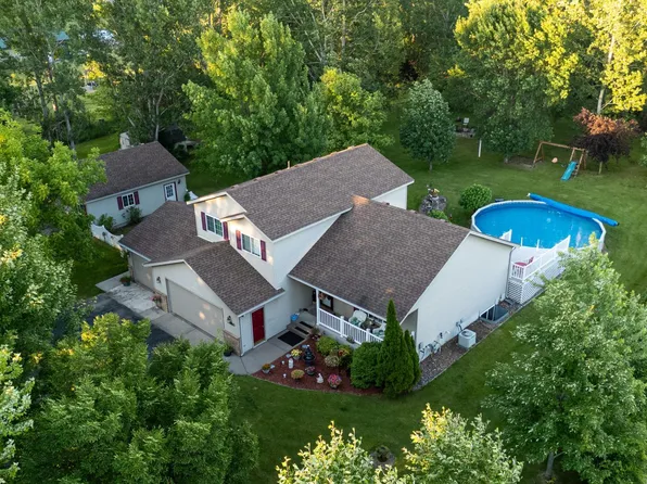9880 NE River Rd, Rice, MN 56367