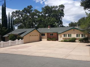 416 Loma Vista Dr, Redding, CA 96002