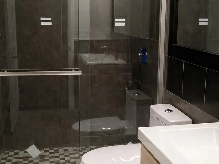 2020 NE 135th St #502 — Photo 12