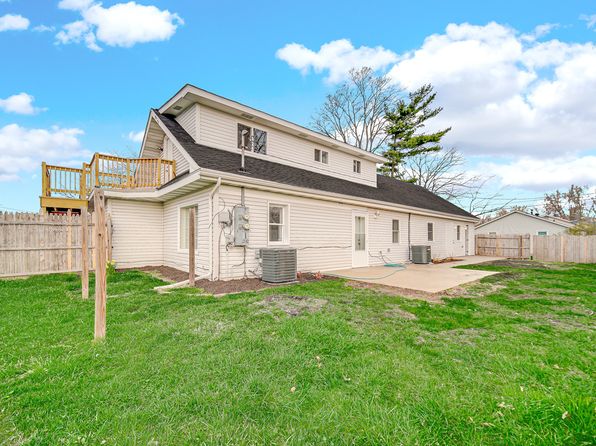 2302 W 37th Pl, Hobart, IN 46342