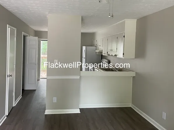 5157 Spring St #I2, Flowery Branch, GA 30542