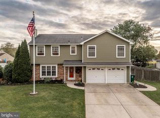 13 Woodhurst Dr, Eastampton, NJ 08060
