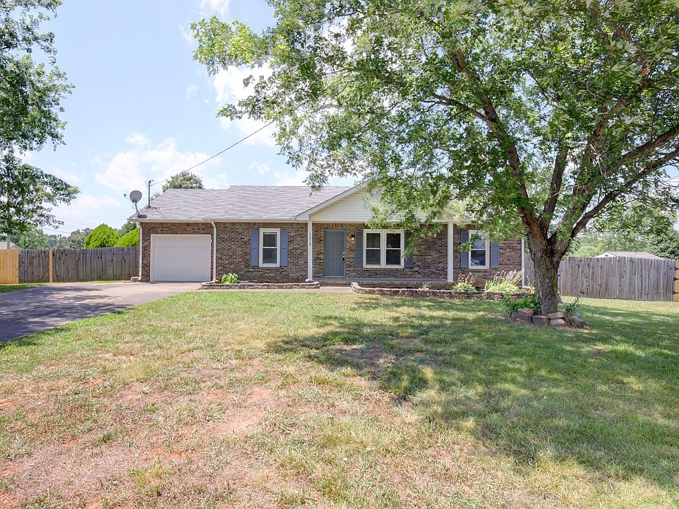 1st image of 1318 Sonja Dr