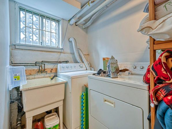 2 bedroom rental in Vancouver — photo 8