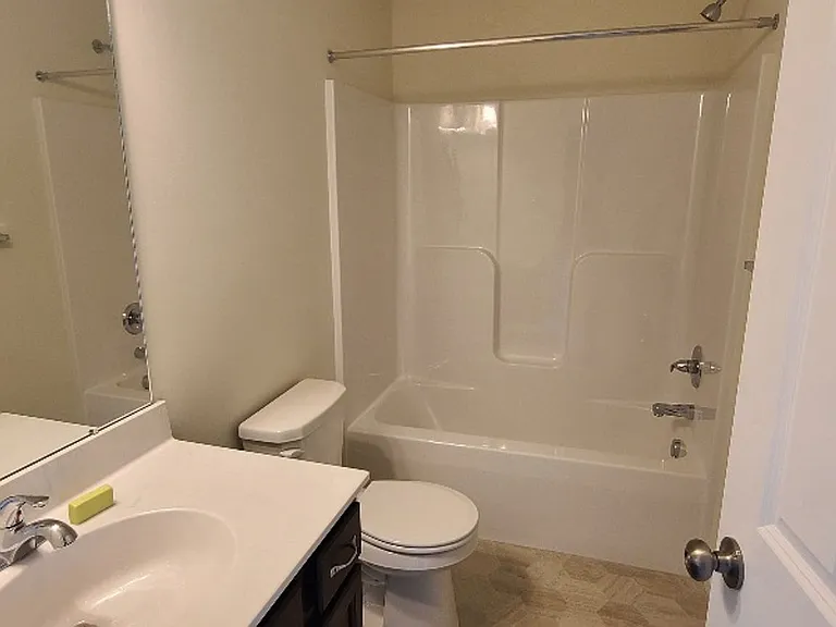 567 Brook Shire Ct — Photo 6