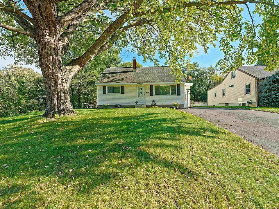 77 RUSSELL Road, Colonie, NY 12205 Zillow