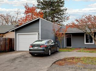 1918 NE Barberry Dr, Hillsboro, OR
