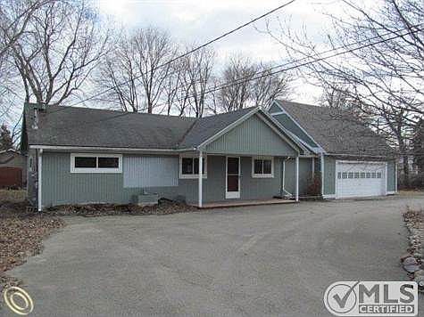 261-913668 - Front Left (3).JPG