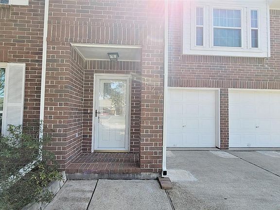 2nd image of 627 Oak Glen Dr