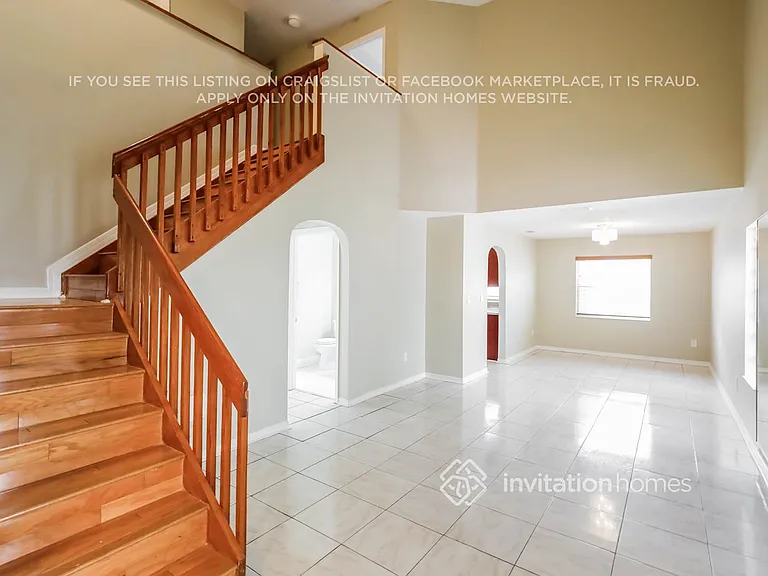 1330 NW 192nd Ln — Photo 4