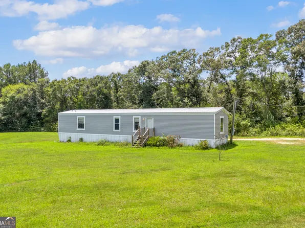 2159 Deep Creek Rd NW, Dewy Rose, GA 30634