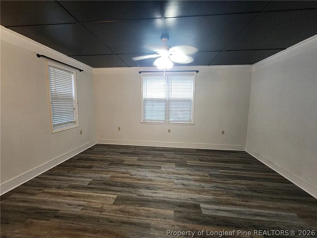 3 bed, 2.0 bath, 2031 sqft, $2,195 — Photo 4