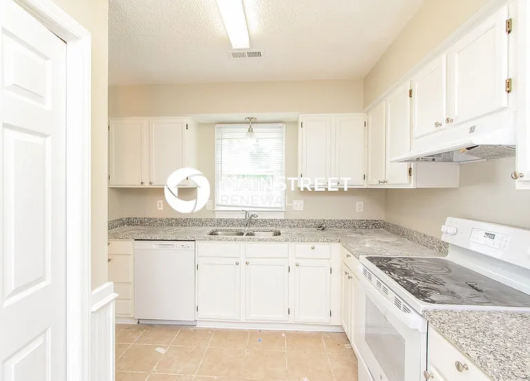 11604 Charnwood Ct — Photo 7