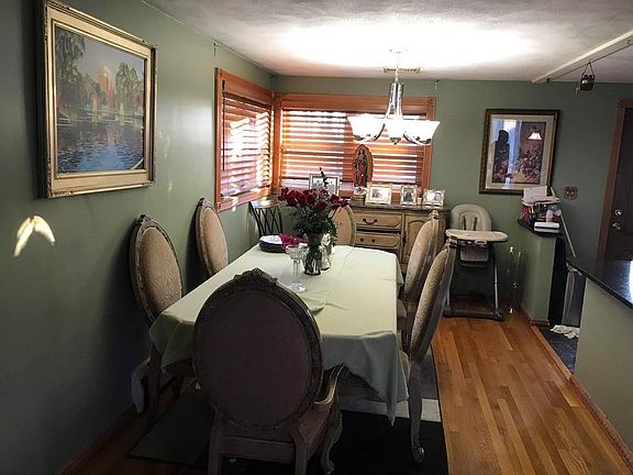 5th image of 41 Hopkins St #1